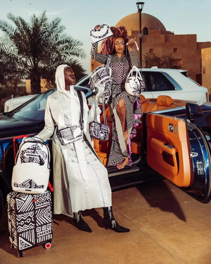 AI8 AFRICAN INTELLIGENCE 8211 ORIGIN STORY GLOBE BAG Bags SPRAYGROUND