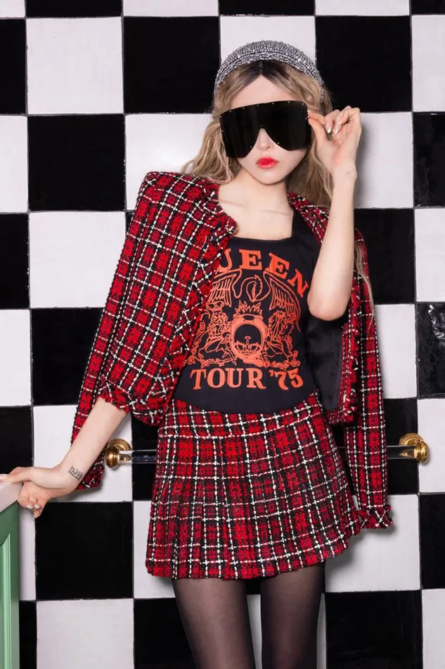Alice Olivia Breslin Band Tee Corset Blackbright Ruby Women Tops