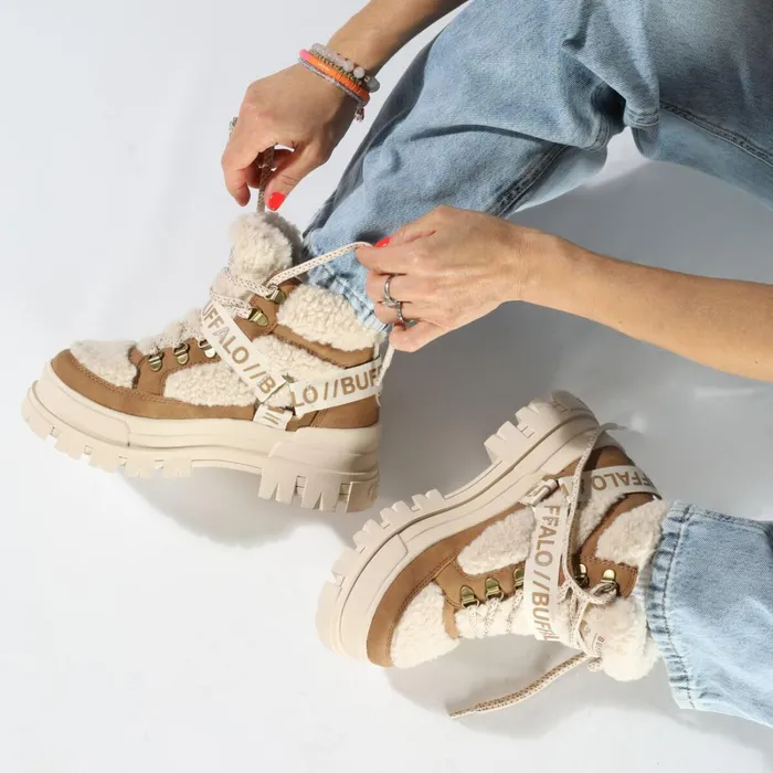 Aspha Com Mid Warm Beige Buffalo Boots and AnkleBoots