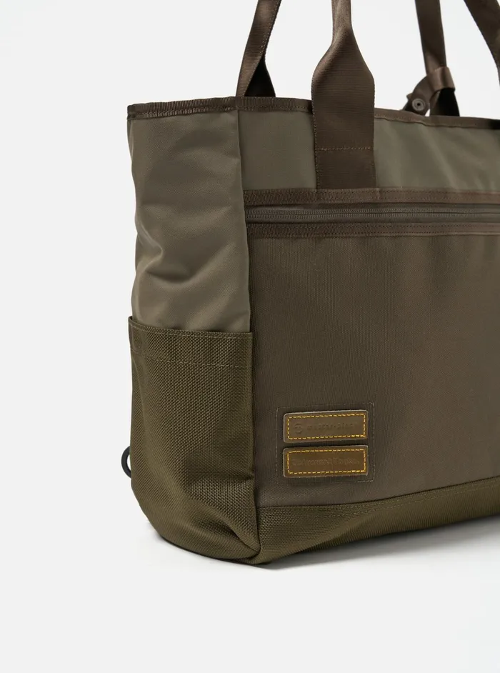 Bags Men Universal Works MasterPiece X Universal Works Tote Bag In Olive Recycled Tech Canvas