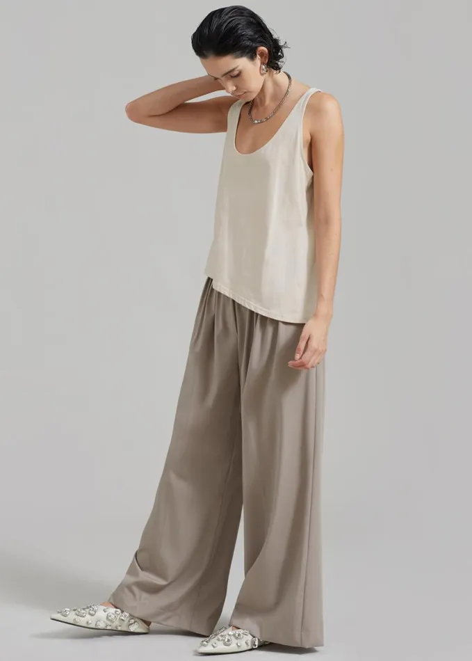 Clothing Women The Frankie Shop Catalina Pleated Trousers 8211 Grey