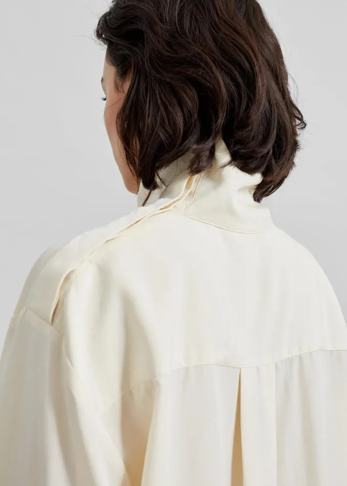 Clothing Women The Frankie Shop Dion Asymmetric Blouse 8211 Beige