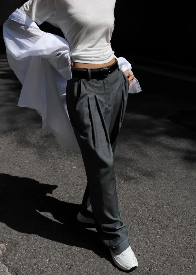 Clothing Women The Frankie Shop Gelso Pleated Trousers 8211 Dark Grey Melange