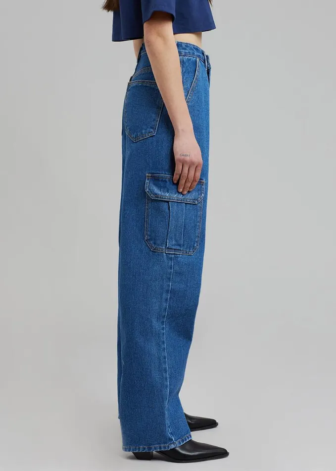 Clothing Women The Frankie Shop Kai Cargo Denim Pants 8211 Medium Wash
