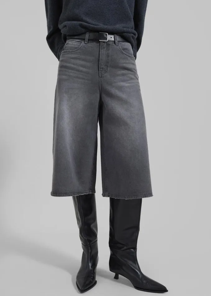 Clothing Women The Frankie Shop Low Classic Denim Bermuda Pants 8211 Grey