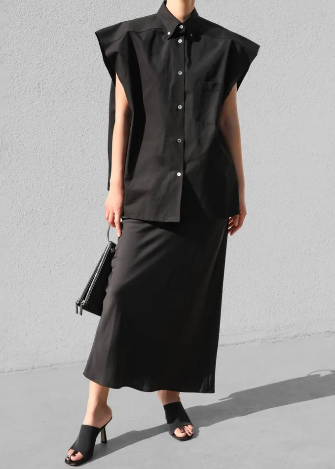 Clothing Women The Frankie Shop Rae Sleeveless Button Down Shirt 8211 Black