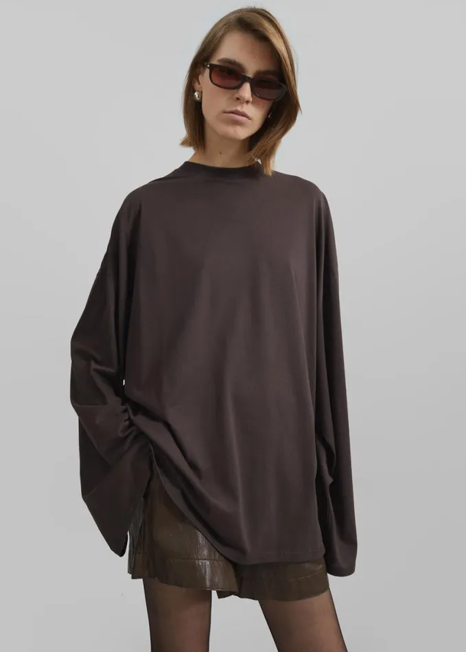 Clothing Women The Frankie Shop Rio Oversized Sleeve Tee 8211 Dark Brown