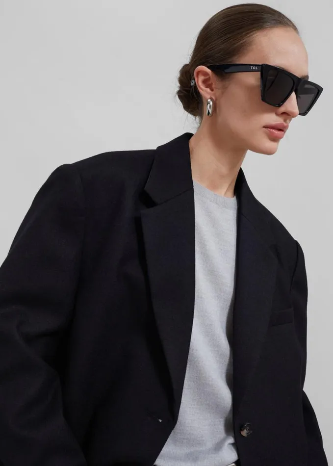 Clothing Women The Frankie Shop Silas Oversized Wool Blazer 8211 Black
