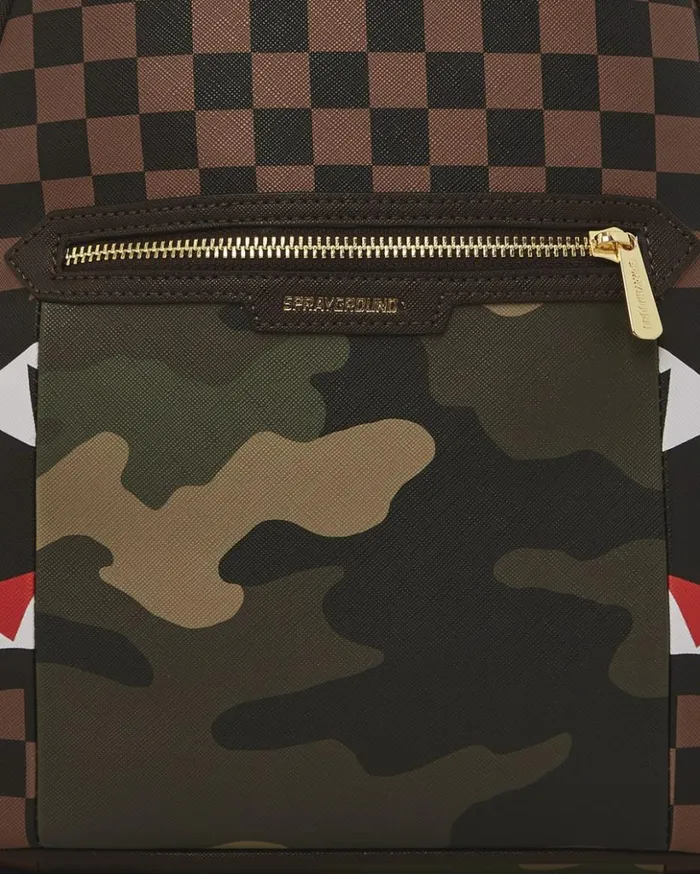 EXTERIOR GOLD ZIP POCKET SHARKS IN PARIS SAVAGE BACKPACK Bags SPRAYGROUND