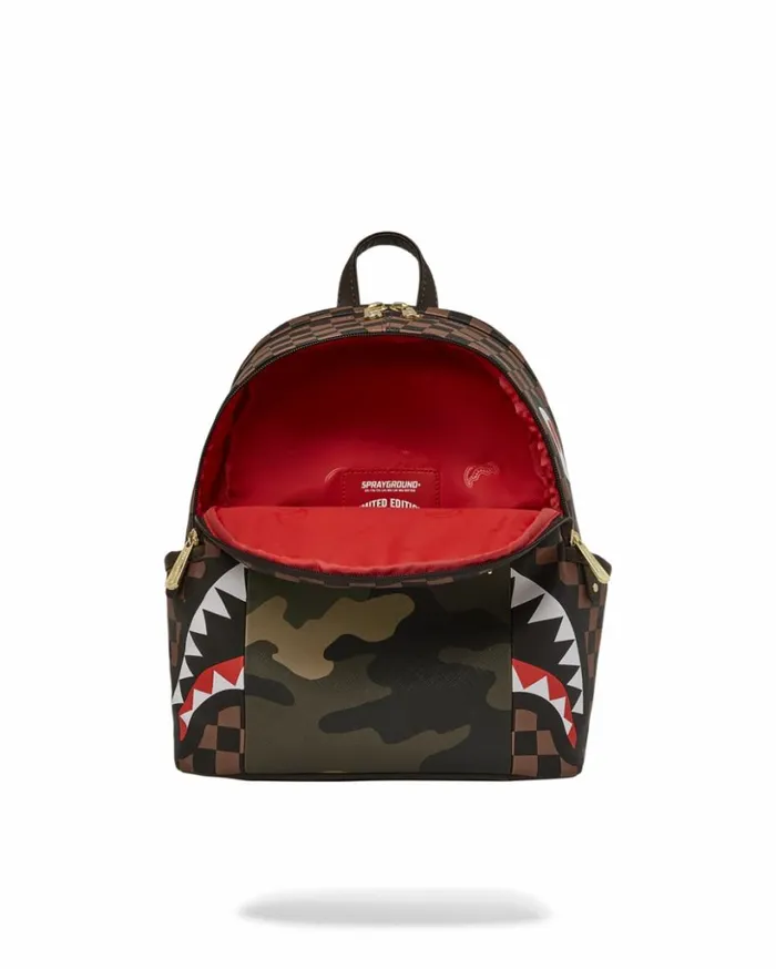 EXTERIOR GOLD ZIP POCKET SHARKS IN PARIS SAVAGE BACKPACK Bags SPRAYGROUND