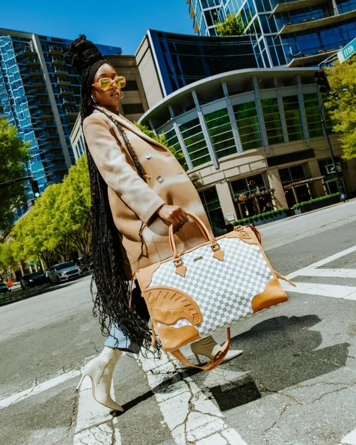 HENNY LATTE PYRAMID DUFFLE Bags SPRAYGROUND