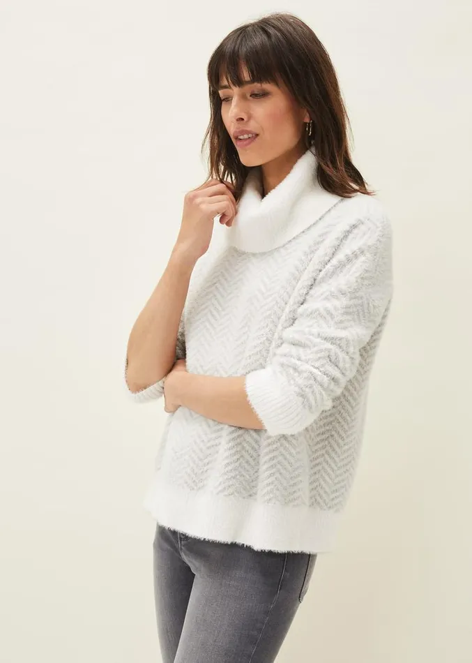 Jess Chevron Jacquard Chunky Jumper Pale Grey Women Phase Eight Knitwear
