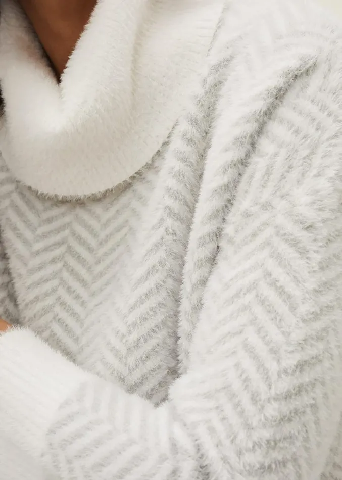 Jess Chevron Jacquard Chunky Jumper Pale Grey Women Phase Eight Knitwear