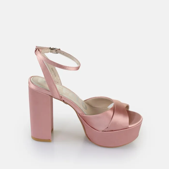 Jessie Cross Blush Buffalo Heels Jessie Cross Blush Buffalo Heels