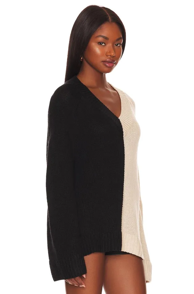 Lovers and Friends Sweaters and Knits Women Earlene Color Block V Neck Black and Ivory Lovers and Friends Sweaters and Knits Women Earlene Color Block V Neck Black and Ivory