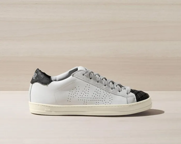 Low Tops Women P448 John CarpBlack