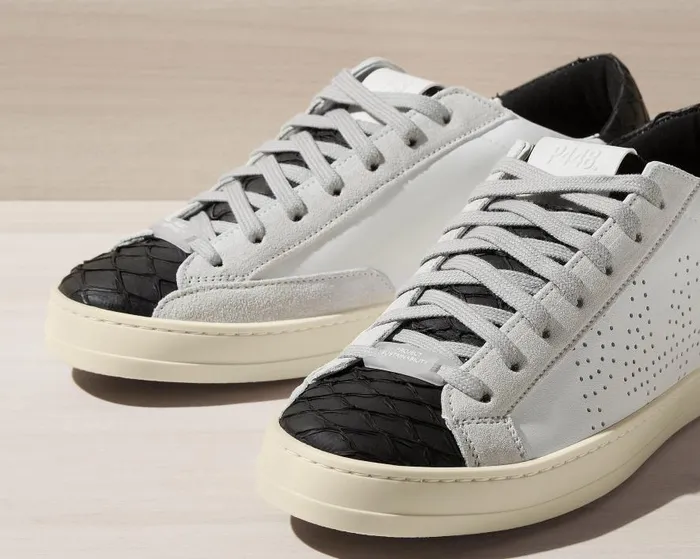 Low Tops Women P448 John CarpBlack Low Tops Women P448 John CarpBlack