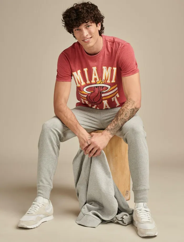 Lucky Brand Graphic Tees Men Heat Graphic Tee 636 Red