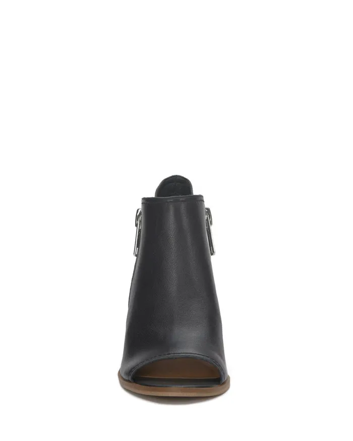 Lucky Brand Shoes Women Joseleen Heel Black