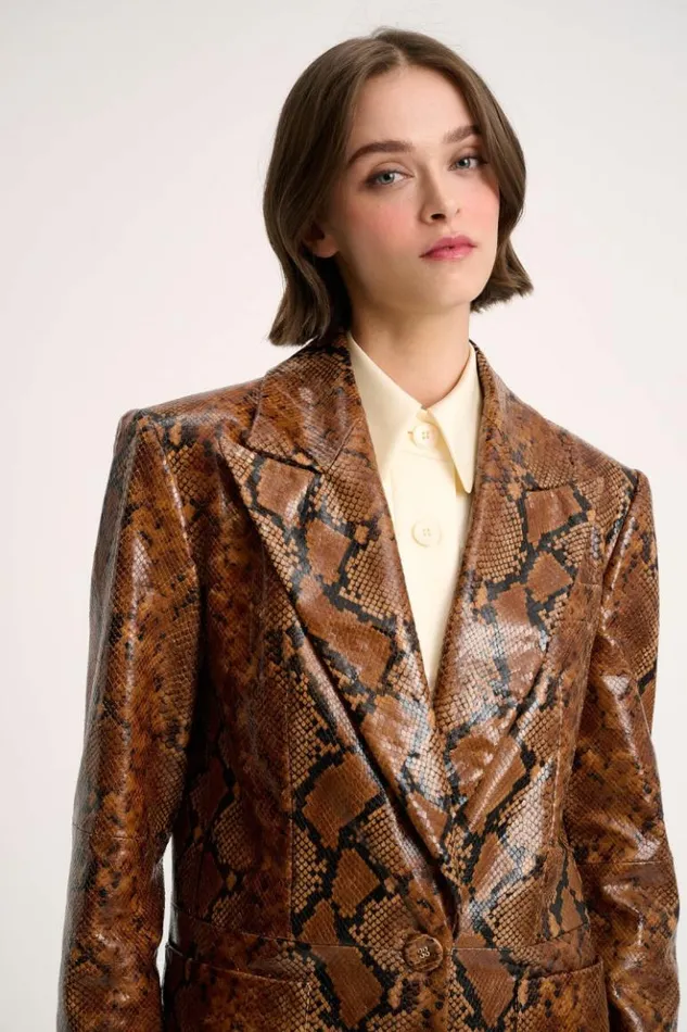 Luisa Spagnoli Jackets and Blazers Standard 8211 Leather Jacket 8211 Fashion Show 8211 Women Luisa Spagnoli Jackets and Blazers Standard 8211 Leather Jacket 8211 Fashion Show 8211 Women
