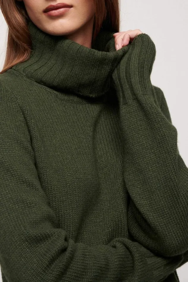 Luisa Spagnoli Knitwear Commesso 8211 HighNecked Sweater 8211 Women Luisa Spagnoli Knitwear Commesso 8211 HighNecked Sweater 8211 Women