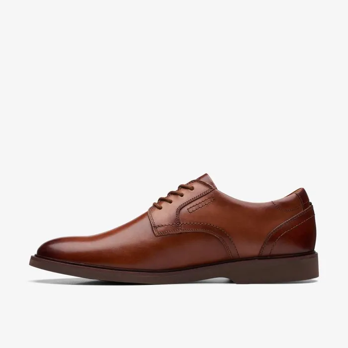 Malwood Lace Tan Leather Men Clarks Dress Shoes
