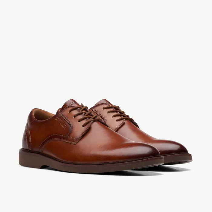 Malwood Lace Tan Leather Men Clarks Dress Shoes