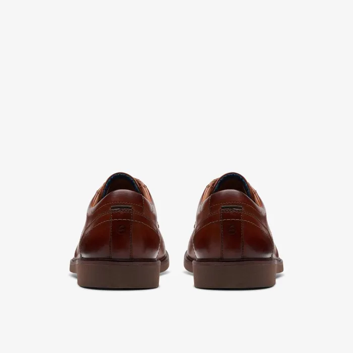 Malwood Lace Tan Leather Men Clarks Dress Shoes