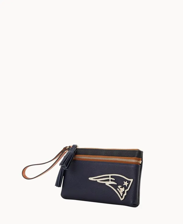 ManWoman NFL Patriots Double Zip Wristlet Patriots Dooney and Bourke Wallets ManWoman NFL Patriots Double Zip Wristlet Patriots Dooney and Bourke Wallets