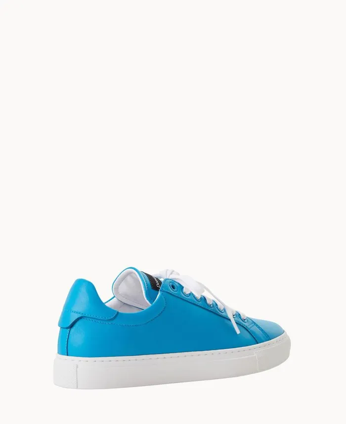 ManWoman Women039s Classic Lace Up Light Blue Dooney and Bourke Shoes ManWoman Women039s Classic Lace Up Light Blue Dooney and Bourke Shoes