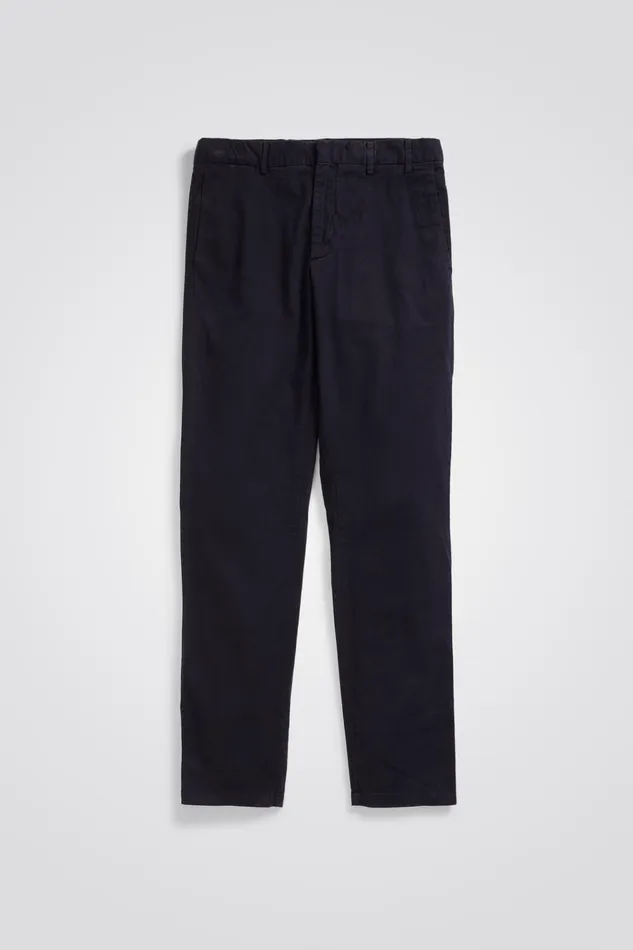Men Aros Slim Italian Brushed Twill Chino Dark Navy Norse Projects Trousers