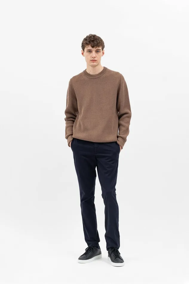 Men Aros Slim Italian Brushed Twill Chino Dark Navy Norse Projects Trousers
