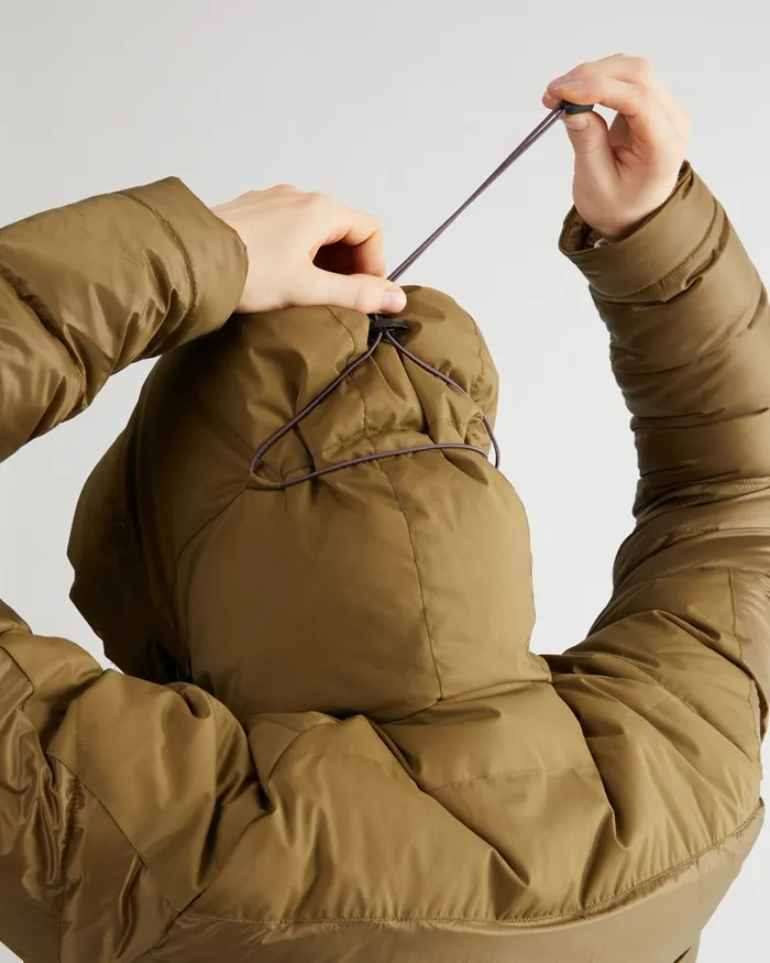 Men Atle 30 Midweight Midweight Down Jacket Amaranth Red Klttermusen Down and Insulated Jackets