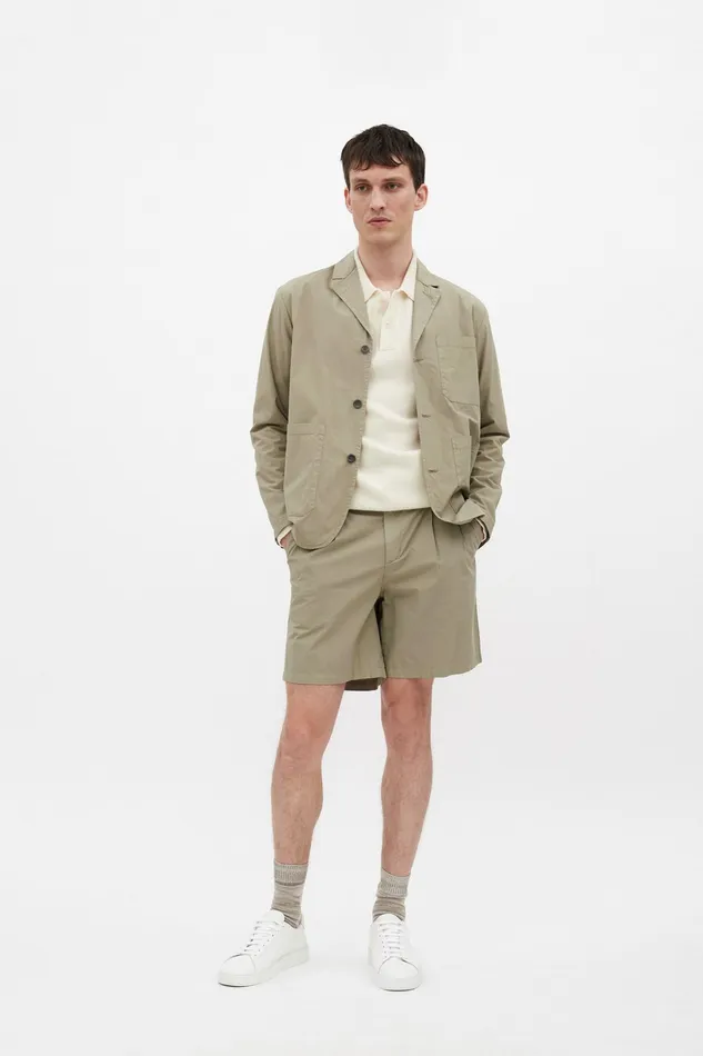 Men Benn Relaxed Typewriter Pleated Short Clay Norse Projects Shorts
