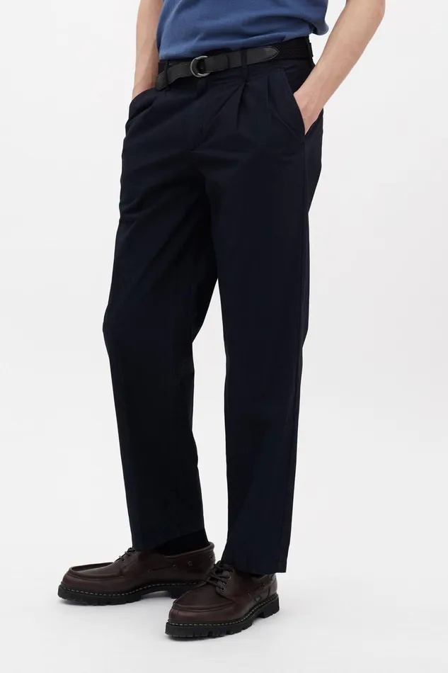 Men Benn Relaxed Typewriter Pleated Trouser Dark Navy Norse Projects Trousers