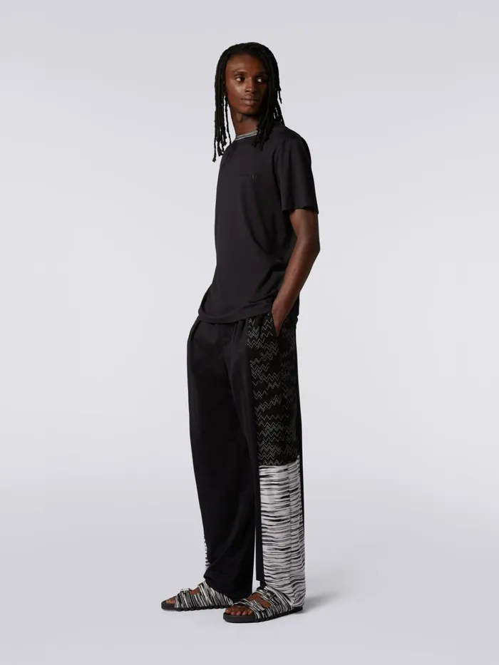Men CrewNeck Cotton TShirt With Contrasting Detail And Logo Lettering Black Missoni Polos and Tshirts