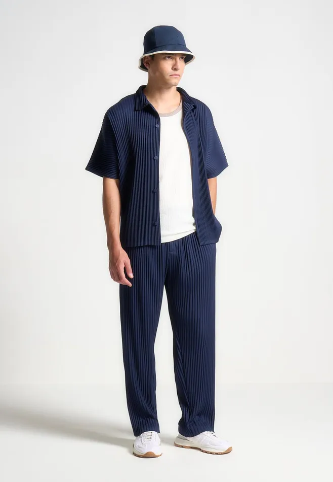 Men Manire De Voir Pleated Shirt Navy