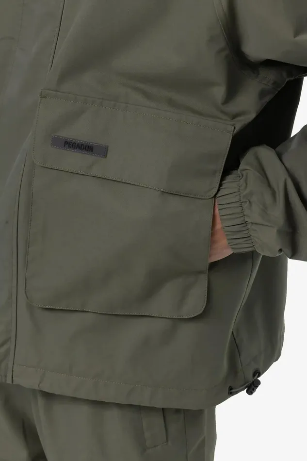 Men Pegador Jacken Pierce Boxy Tech Jacket Faded Olive Men Pegador Jacken Pierce Boxy Tech Jacket Faded Olive
