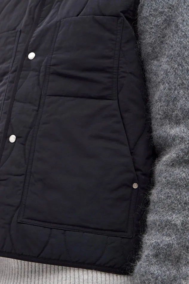 Men Peter Waxed Nylon Insulated Vest Black Norse Projects Outerwear