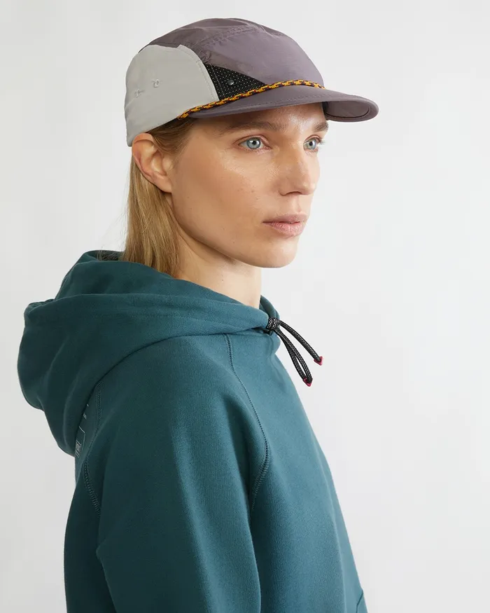 MenWomen Runa Lightweight Five Panel Cap Boysenberry Klttermusen Hats and Caps