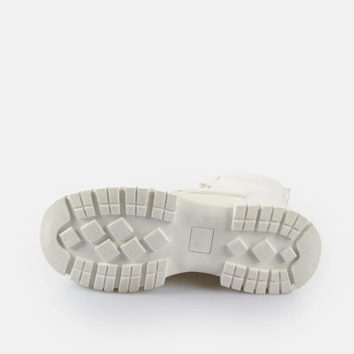 Nova Hyb White Buffalo Boots and AnkleBoots
