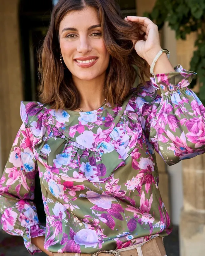 Polin Et Moi Blouse Ruffled Avelina Green Forest Women Blouses And Shirts Polin Et Moi Blouse Ruffled Avelina Green Forest Women Blouses And Shirts