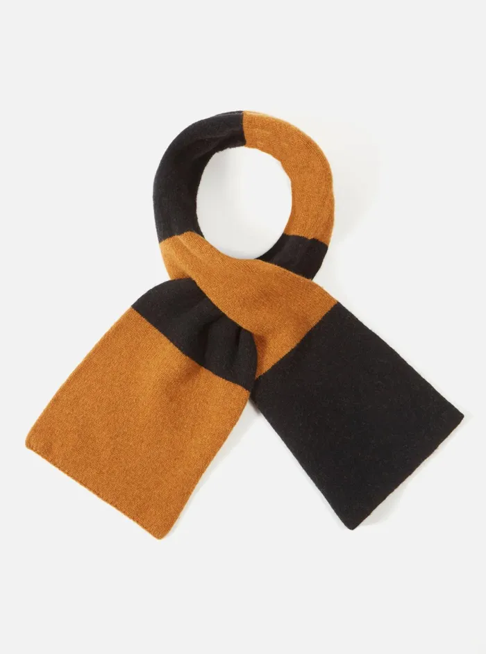 Scarves Men Universal Works Universal Works Deluxe Football Scarf In BlackGold Soft Wool