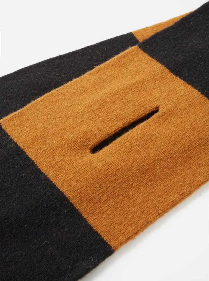 Scarves Men Universal Works Universal Works Deluxe Football Scarf In BlackGold Soft Wool Scarves Men Universal Works Universal Works Deluxe Football Scarf In BlackGold Soft Wool