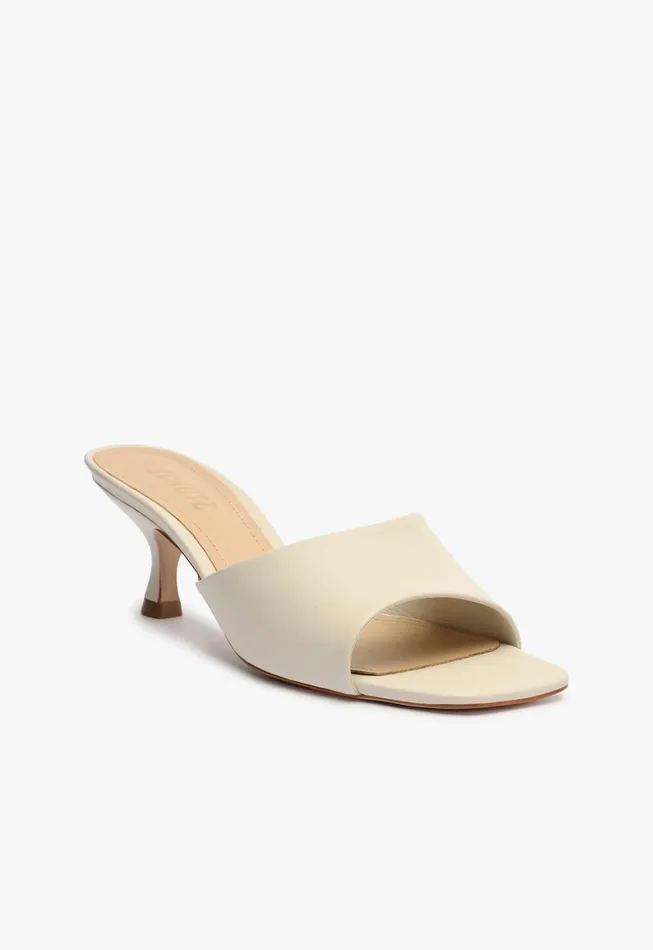 Schutz Shoes Mules Women Dethalia Nappa Leather Sandal Pearl Schutz Shoes Mules Women Dethalia Nappa Leather Sandal Pearl