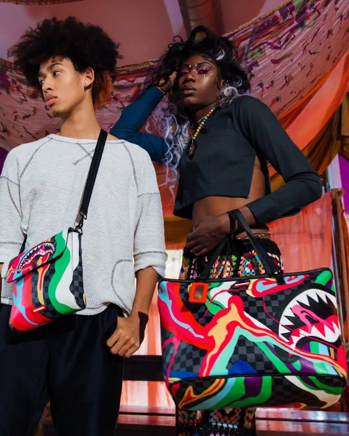 TRIPPY TAFFY LARGE SLING CROSSBODY Bags SPRAYGROUND