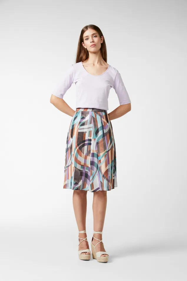 Van Laack Dresses and Skirts Women Flared Viscose Mini Skirt With Geometric Print Van Laack Dresses and Skirts Women Flared Viscose Mini Skirt With Geometric Print