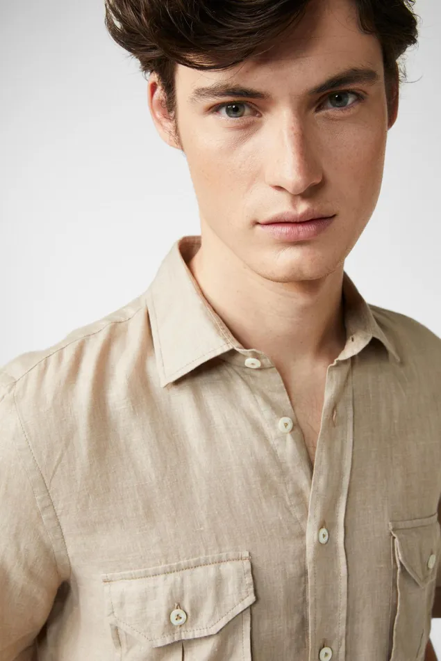 Van Laack Linen Shirts Men Super Soft Shortsleeved Linen Shirt In A Boxy Fit Van Laack Linen Shirts Men Super Soft Shortsleeved Linen Shirt In A Boxy Fit