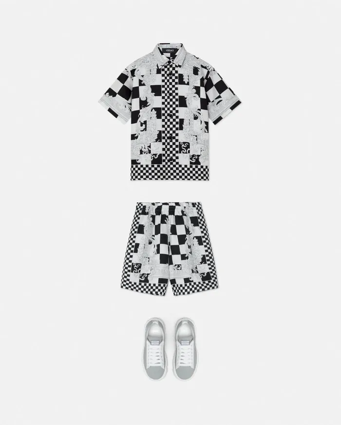 Versace Clothing Medusa Contrasto Kids Silk Shorts Blackprint 8211 Children Versace Clothing Medusa Contrasto Kids Silk Shorts Blackprint 8211 Children