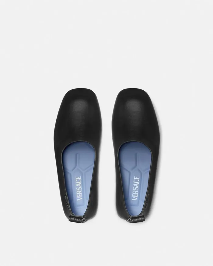 Versace Loafers and Slippers Villa Driver Shoes Black 8211 Men Versace Loafers and Slippers Villa Driver Shoes Black 8211 Men